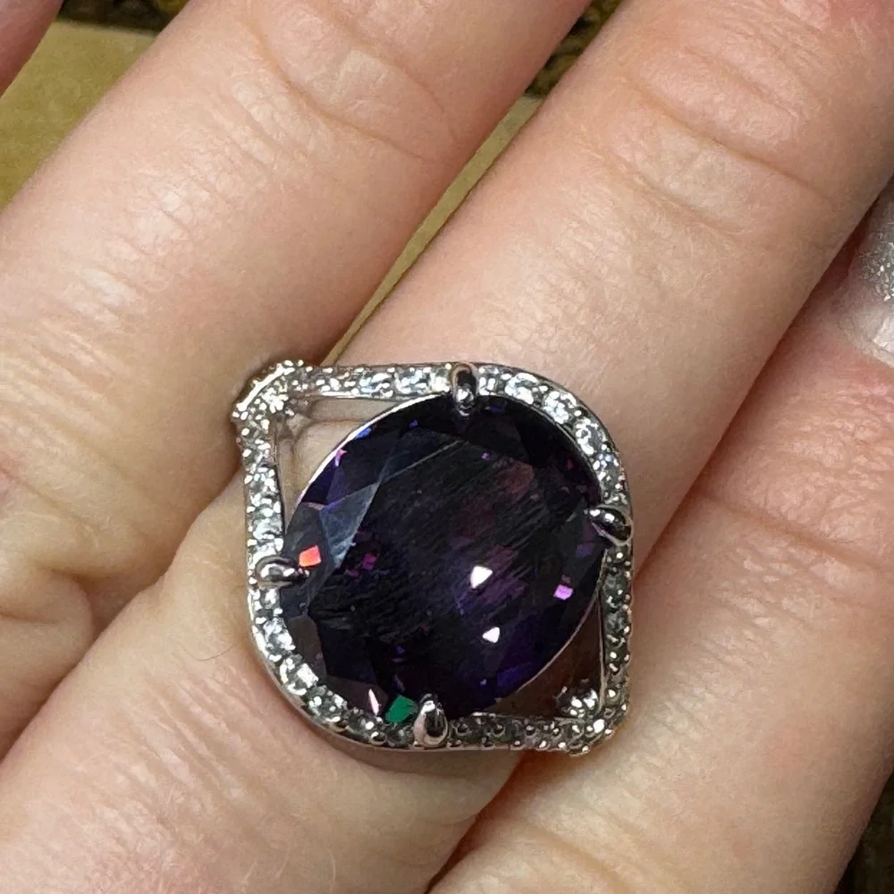 Bomb Party Purple Oval Cocktail‎ Ring Silver Tone Pave Accent Statement Size 7